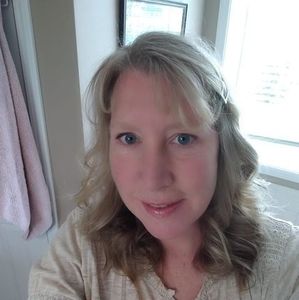 Meet your Posher, Kristin